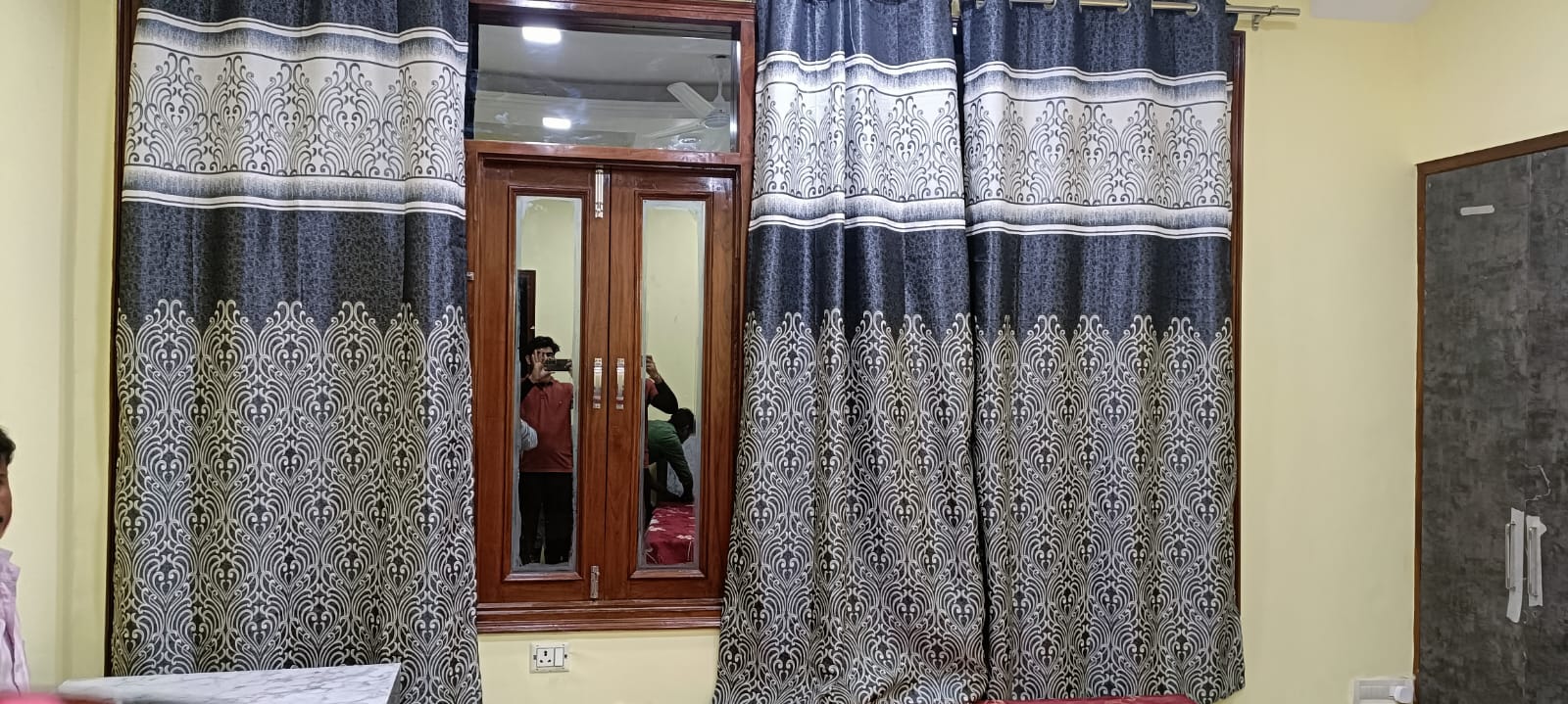 2 BHK in New Delhi